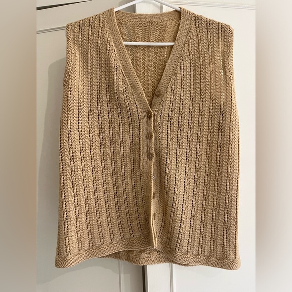 Boheme Sweaters - Boheme vintage knit vest